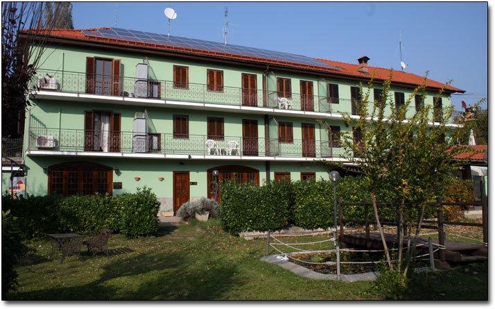 Hotel Il Giardino Dogliani Luaran gambar