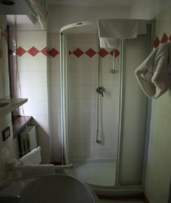 Hotel Il Giardino Dogliani Bilik gambar